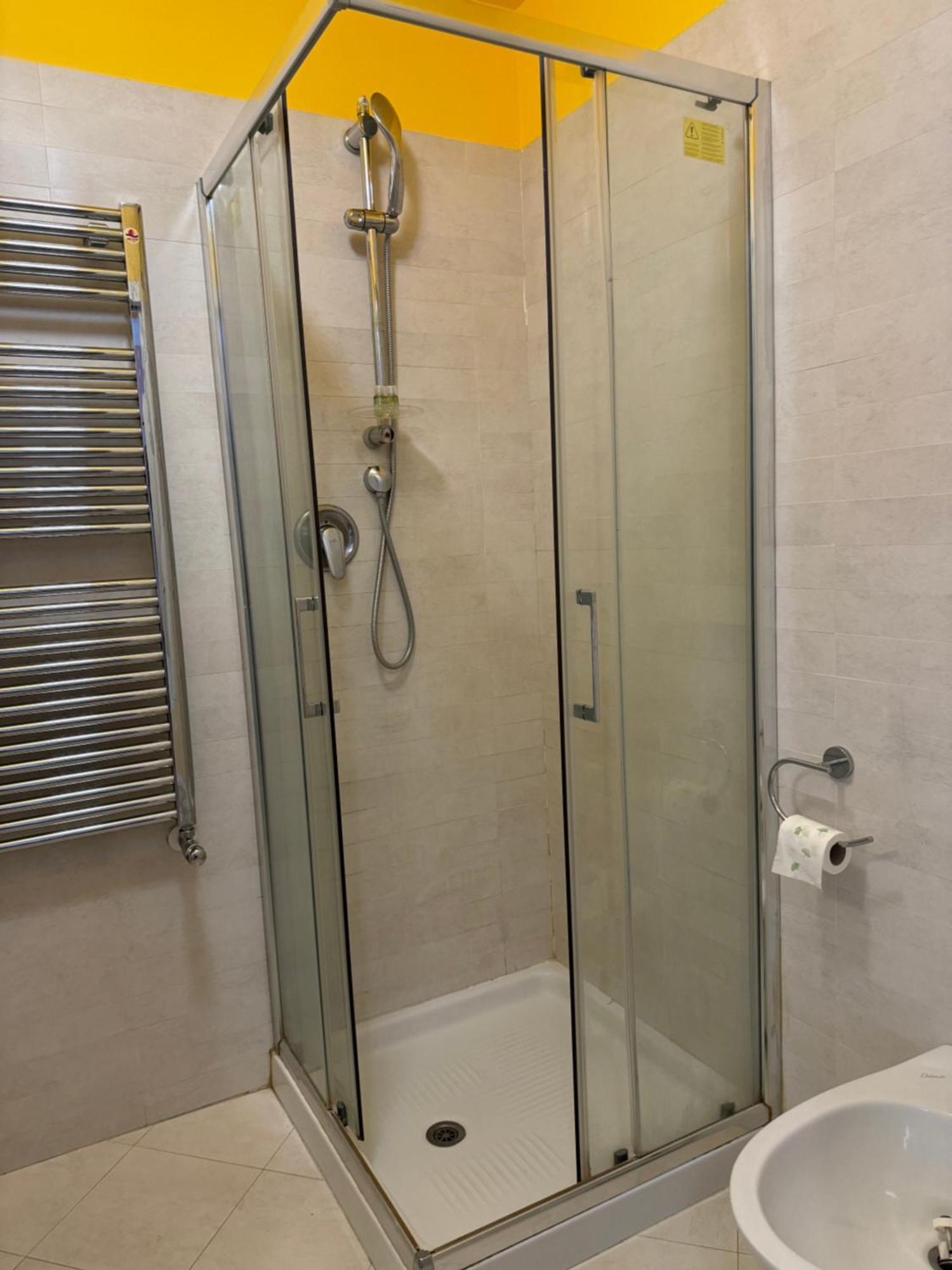 Affitta Camera Apartment Местре Екстериор снимка